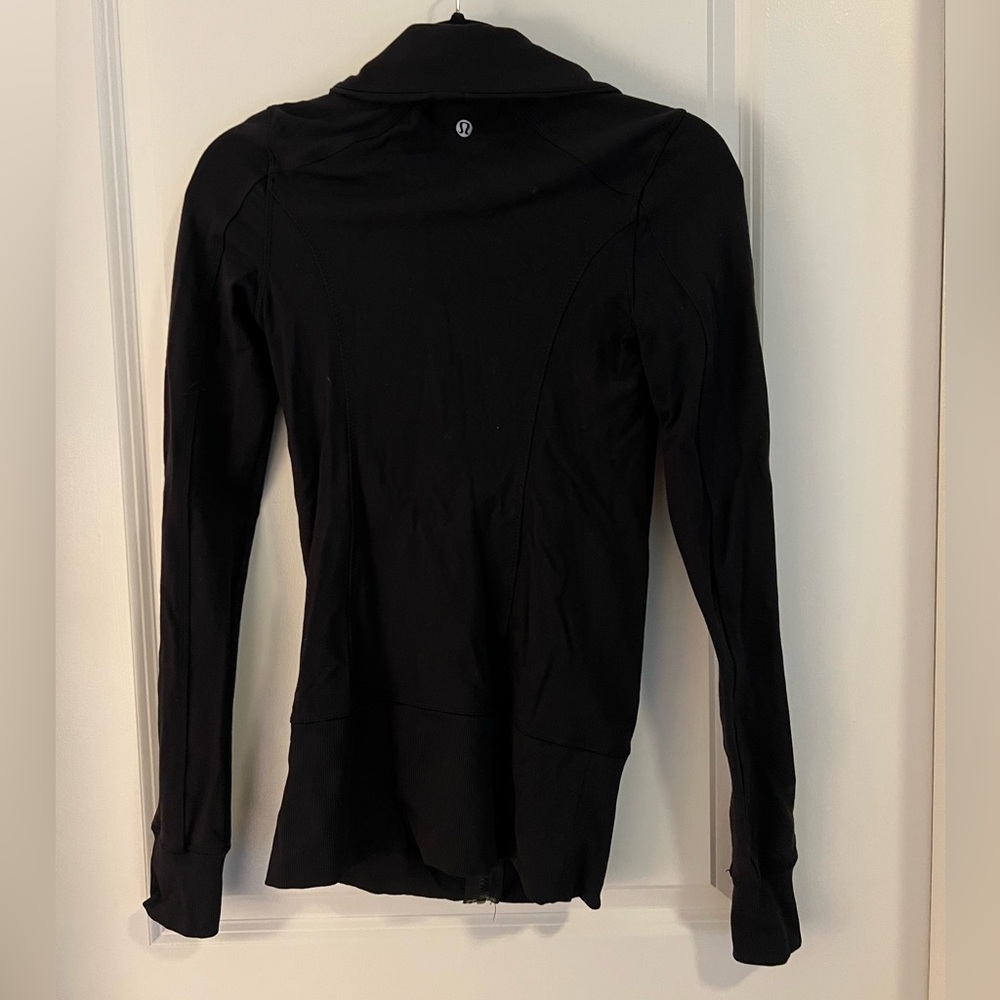 Lululemon Jacket - Picture 2 of 5